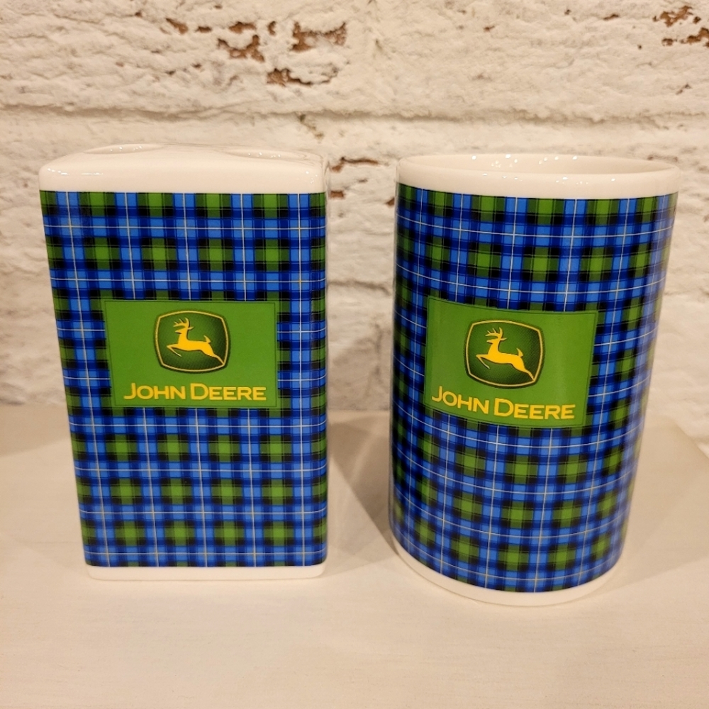 Blue & Green John Deere Bathroom set / rinse cup + toothbrush holder, NWOT